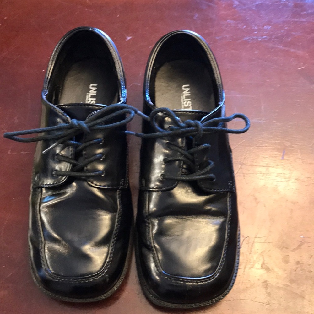 Boys dress shoes